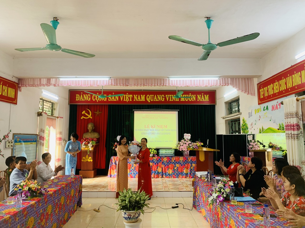 f6279eb54f52f40cad435