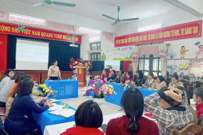 TRƯỜNG MẦM NON NAM HỒNG TỔ CHỨC TẬP HUẤN  BỒI DƯỠNG CÔNG TÁC TRUYỀN THÔNG TRONG GIÁO DỤC VÀ ĐÀO TẠO NĂM 2025