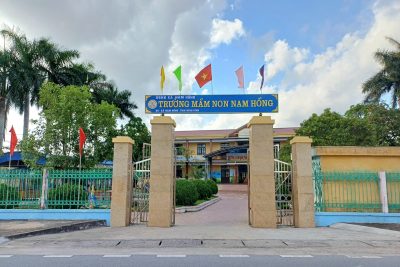 CBGVNV TRƯỜNG MN NAM HỒNG VỆ SINH MÔI TRƯỜNG -TREO CỜ CHÀO ĐÓN ĐẠI HỘI ĐẢNG BỘ XÃ NAM HỒNG LẦN THỨ I NHIỆM KỲ 2025-2030 VÀ ĐẠI HỘI CÁC CẤP