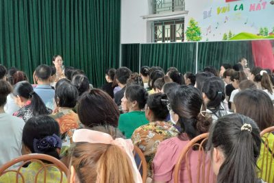 TRƯỜNG MẦM NON NAM HỒNG TỔ CHỨC HỌP PHỤ HUYNH ĐẦU NĂM HỌC 2024-2025